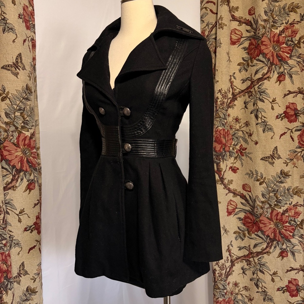Apple Bottom Stunning Y2k Black Wool Peacoat Faux Leather Trim and silver detail